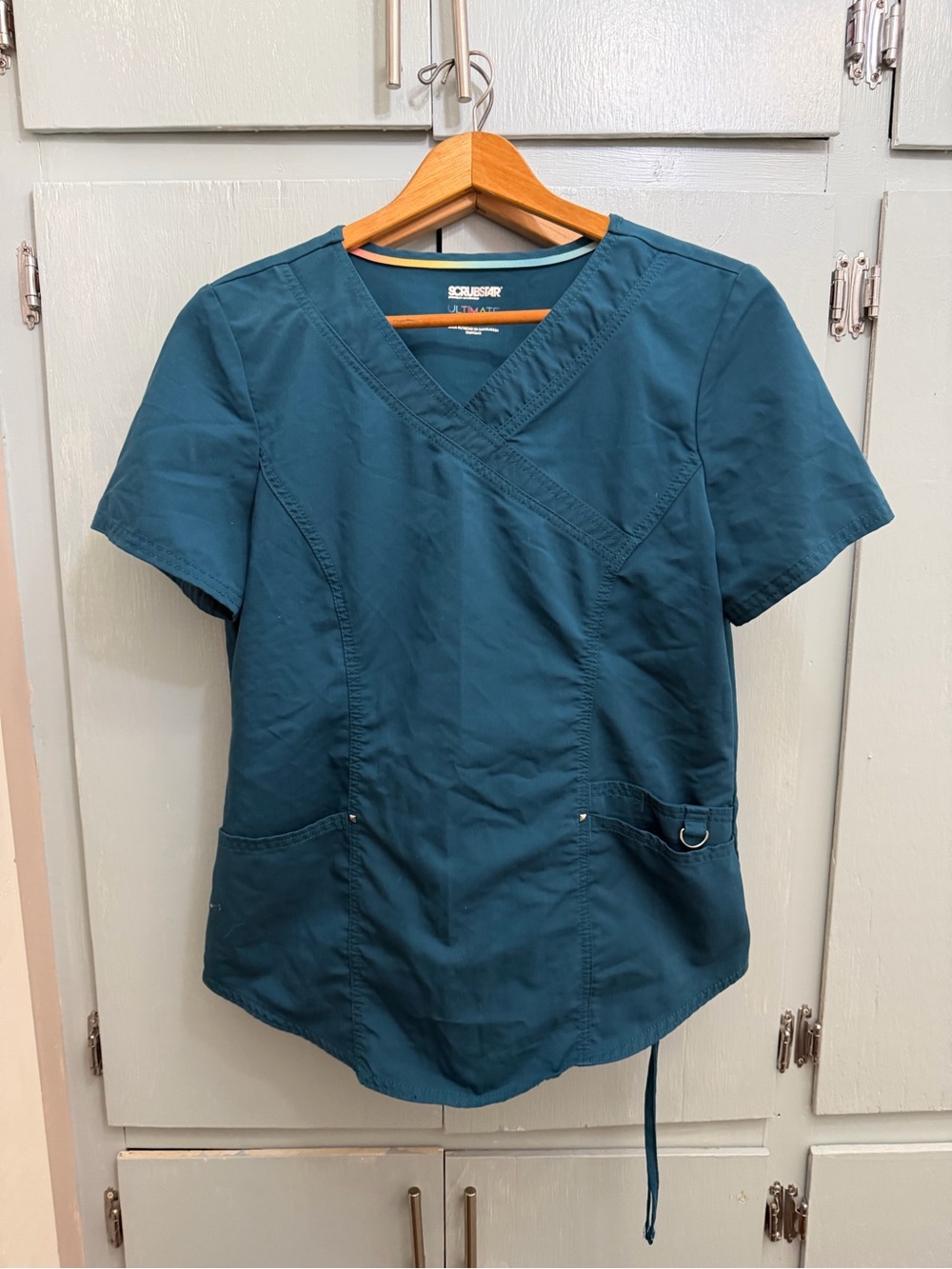 Scrubstar Ultimate Women's V-Neck Scrub Set in Teal Green